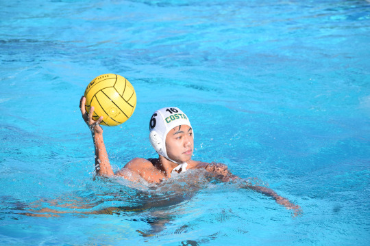 Costa player looks for an open pass in the offensive zone before the 30 seconds are up.