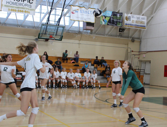 Sophomore Malea Stanton bumps the ball in the start of the second period in Tuesday’s win against Inglewood.
