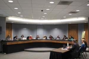  The meeting began at 6:30pm on Wednesday evening and lasted for 2 hours.